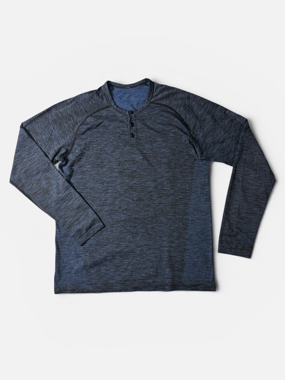 Lululemon mens L Large dark blue metal vent long sleeve Henley shirt EUC